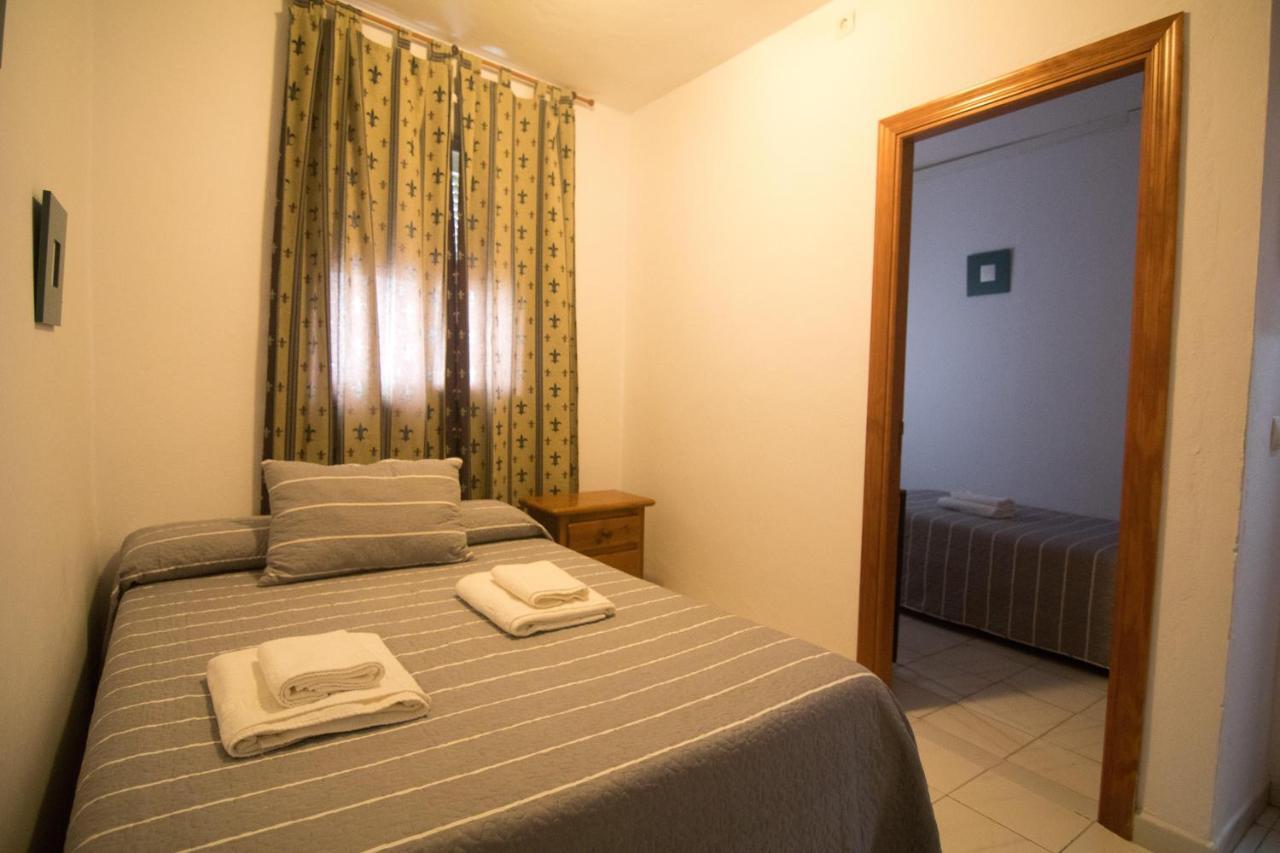Ochomin Hostel San Martin del Tesorillo Bagian luar foto