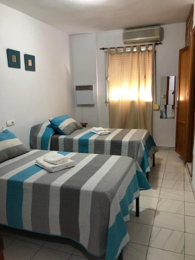 Ochomin Hostel San Martin del Tesorillo Bagian luar foto