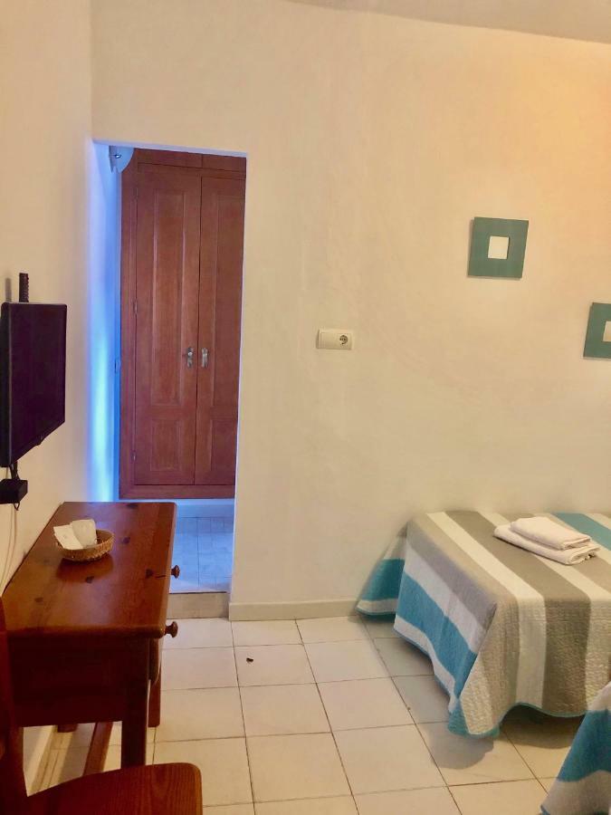 Ochomin Hostel San Martin del Tesorillo Bagian luar foto